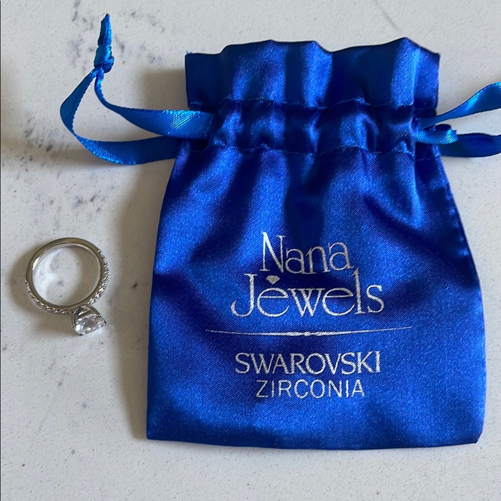 Silver Ring with Swarovski Zirconia